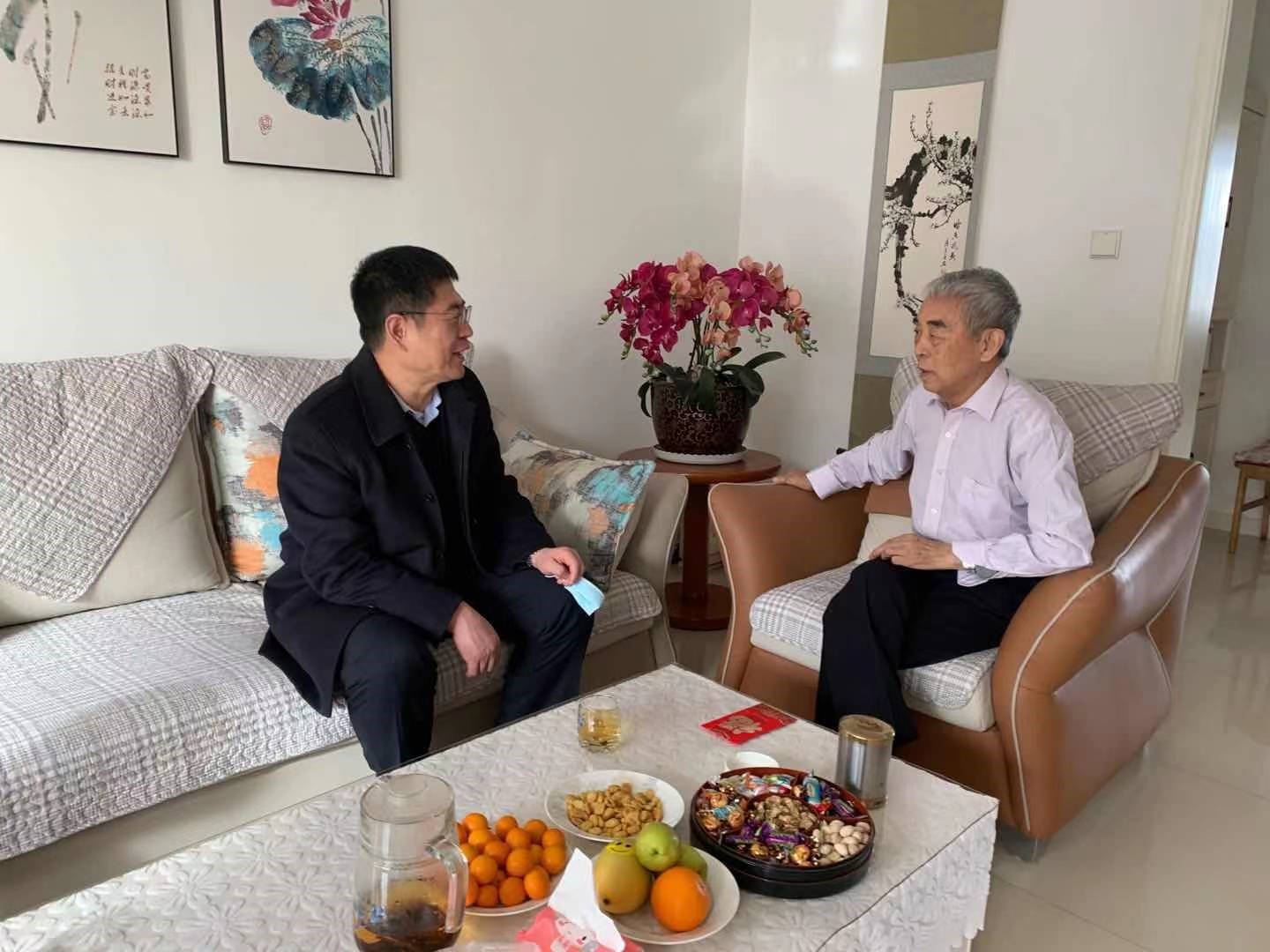 慰问.jpg 慰问.jpg